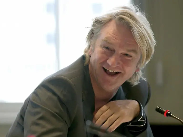 Detlev-Buck-kann-sich-keinen-Film-ueber-das-Flughafendebakel-vorstellen