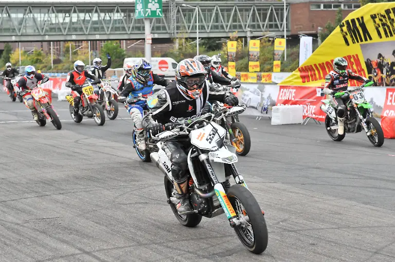 intermot-12-036-009