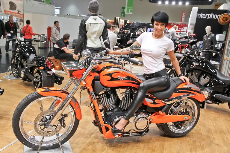 intermot-12-021-010