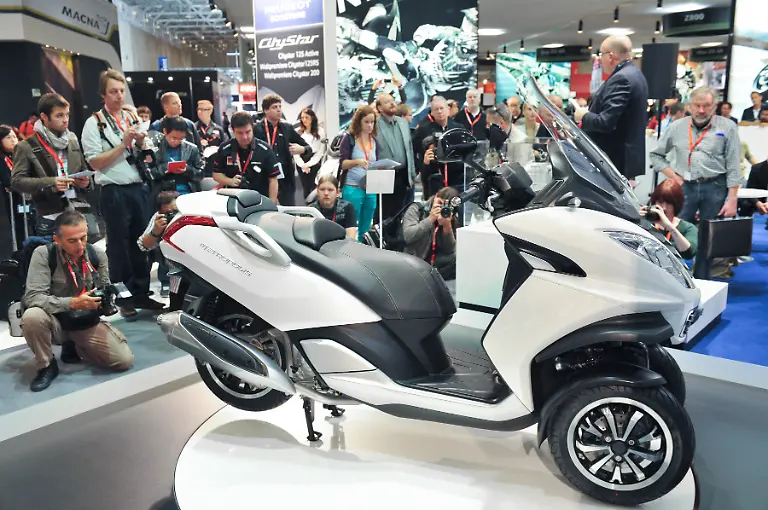 intermot-12-004-021