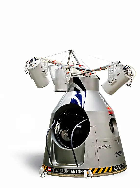 P-20120504-00158-HiRes-JPEG-24bit-RGB