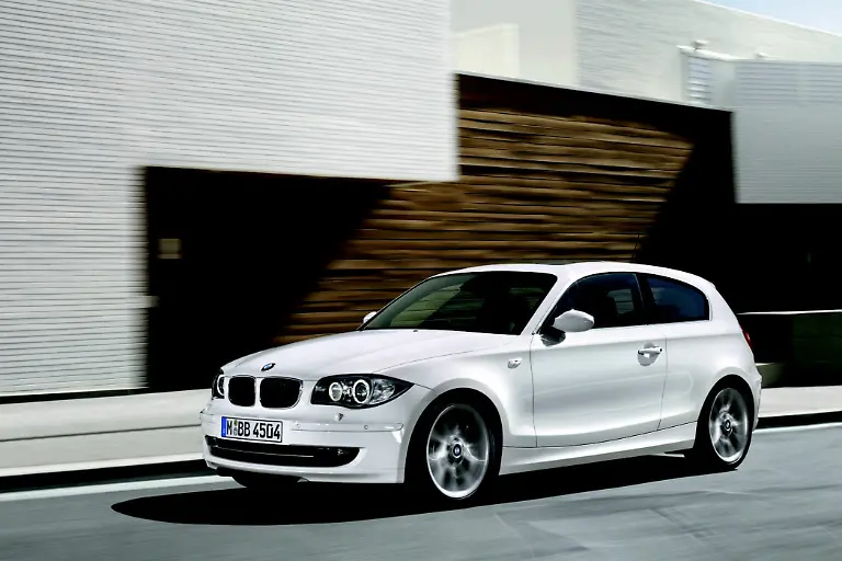 BMW1er26813