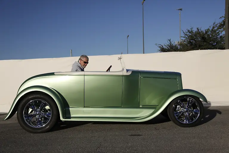 SEMA2012-116745-ModelARoadster-0214