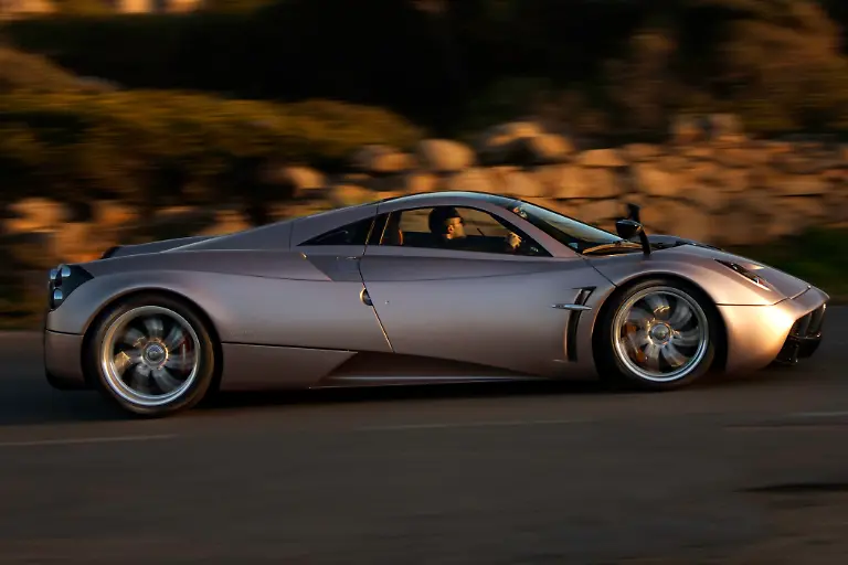 PaganiHuayra05101203
