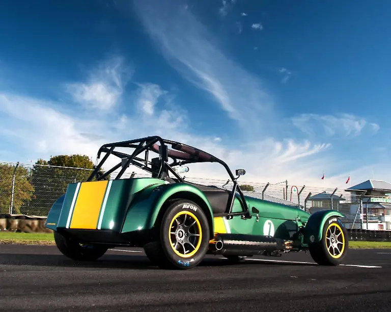 caterham-superlight-r600-01