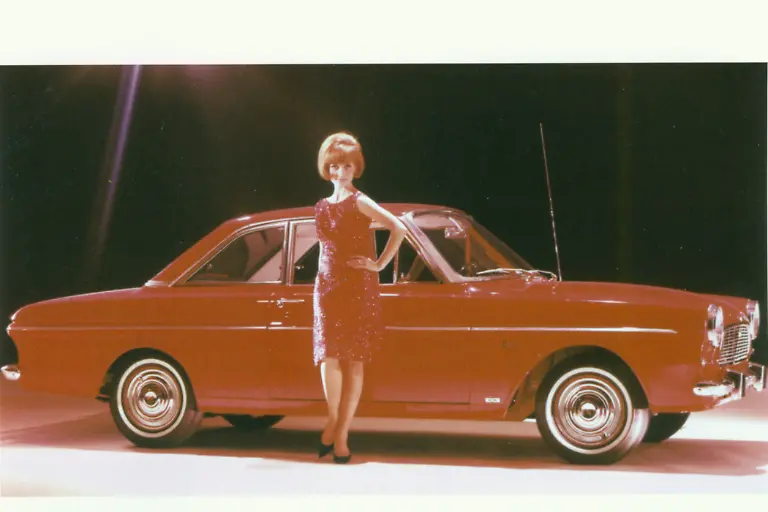 13FordTaunus12MTSCoupeAb1964QuelleFord