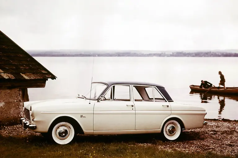 06FordTaunus12M4tuerigAb1963QuelleFord