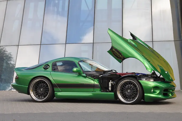 Dodge-Viper-Sven-Stutz-3