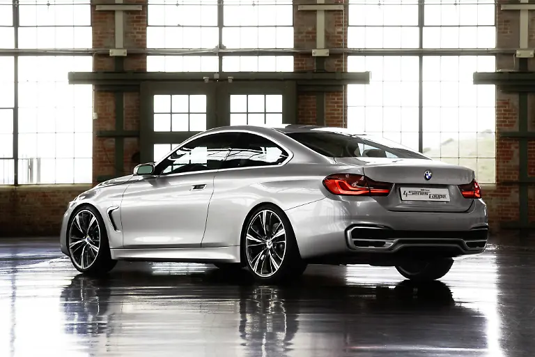 04BMW4-061212