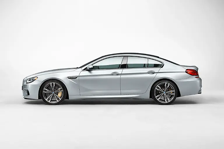 BMWM6GC1212124