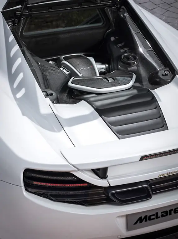 mclaren-12c-2013my010-jpg