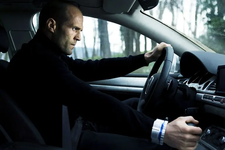 transporter3-Audi-A8