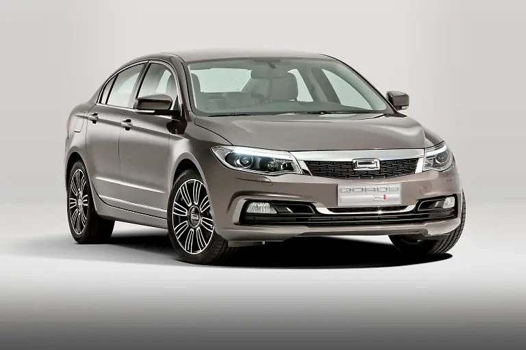 Qoros-3-Sedan-front-qtr-wheels-turned