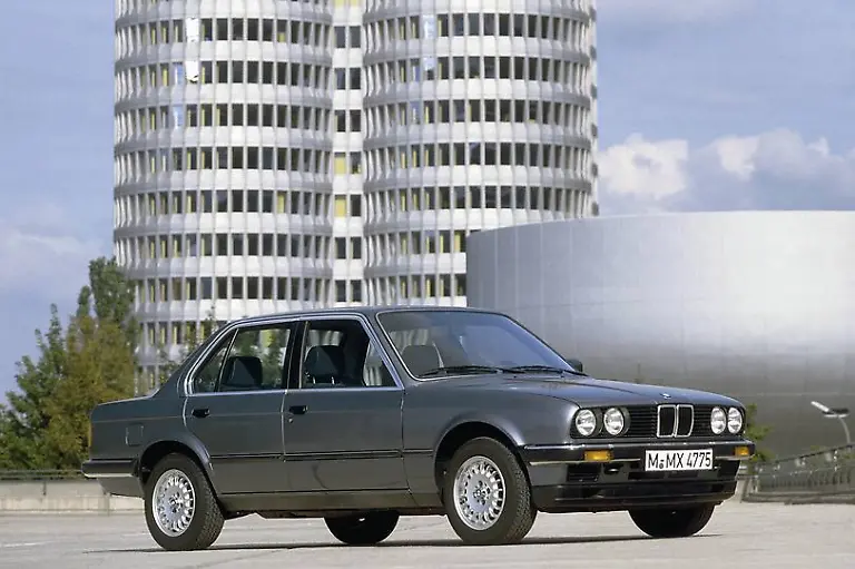 04BMW3erViertuerigAb1983QuelleBMW-1964245-1-sps-Pxgen-r-Ax541