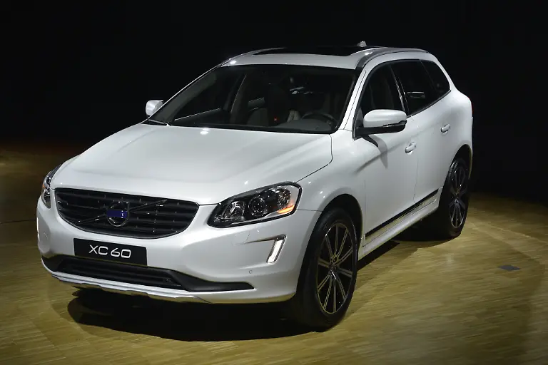03VolvoXC60-190213