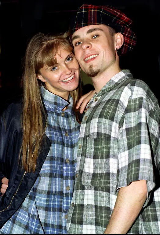 East-17-Brian-Harvey-mit-Freundin-1994