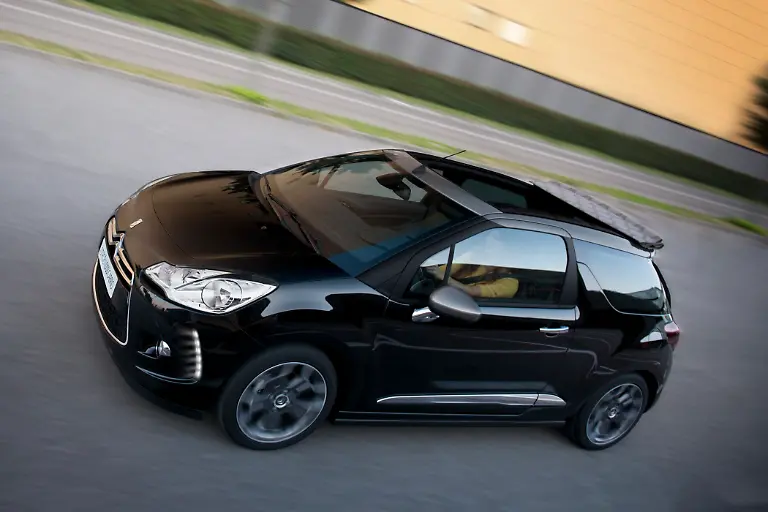 06CitroenDS3CabrioQuelleCitroen