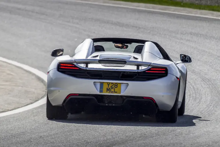 06McLaren12C-Spider-171012