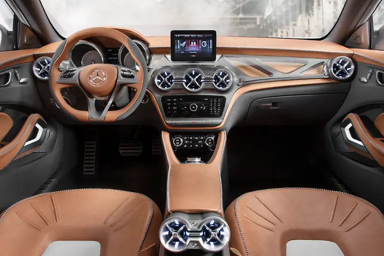 MercedesGLAConcept1804135