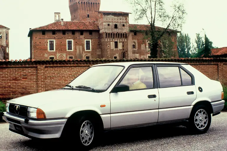 10AlfaRomeoAlfa33QuadrifoglioVerde1986QuelleAlfaRomeo