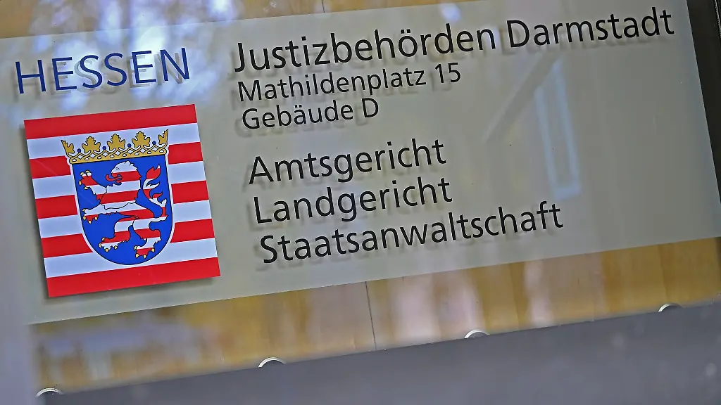 Ein-35-Jaehriger-soll-aus-Habgier-getoetet-haben