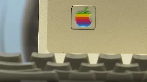 apple