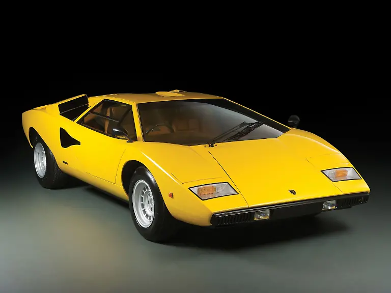 1974-Lamborghini-Countach-LP400-UK-008