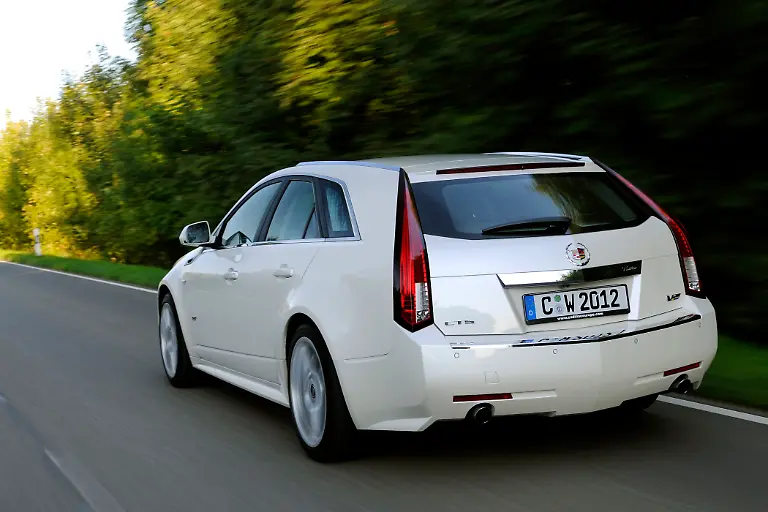 CadillacCTSV31081105