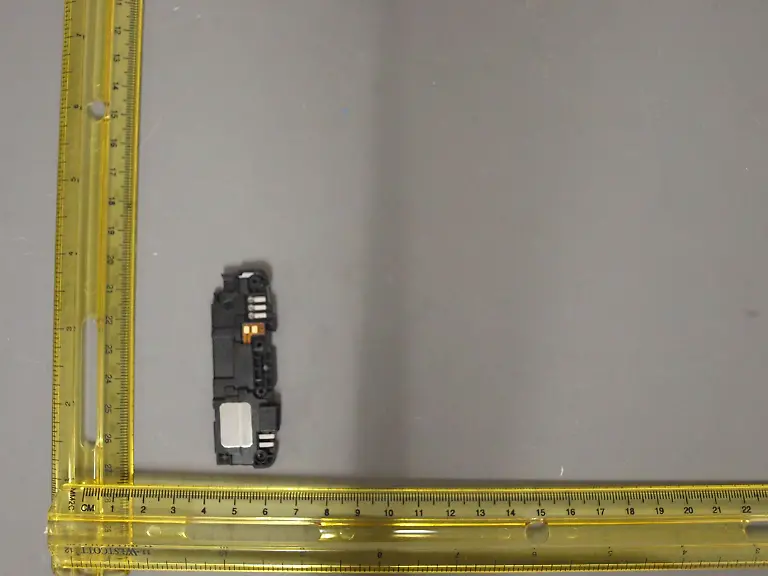 167660910-LG-D820-internal-FCC-photos-8