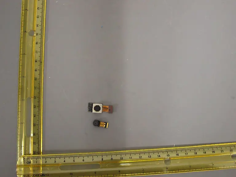 167660910-LG-D820-internal-FCC-photos-23