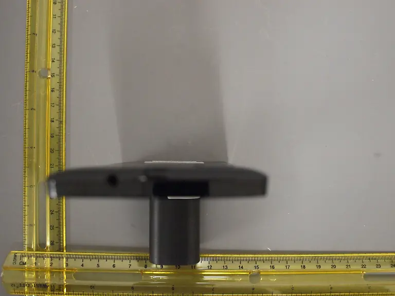 167660911-LG-D820-external-FCC-photos-5