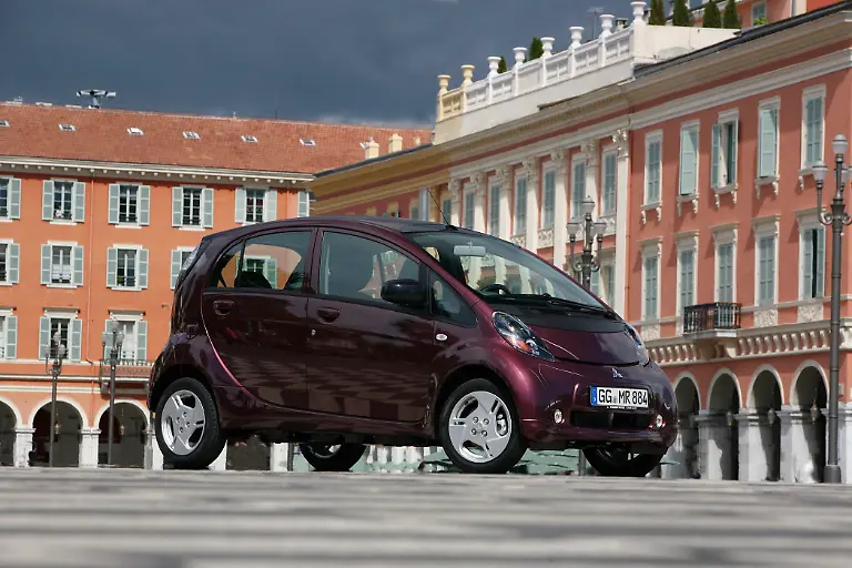 MitsubishiiMiEV13121004k