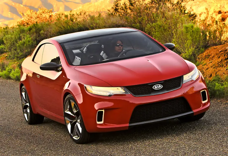 1206528951-studie-kia-koup-02