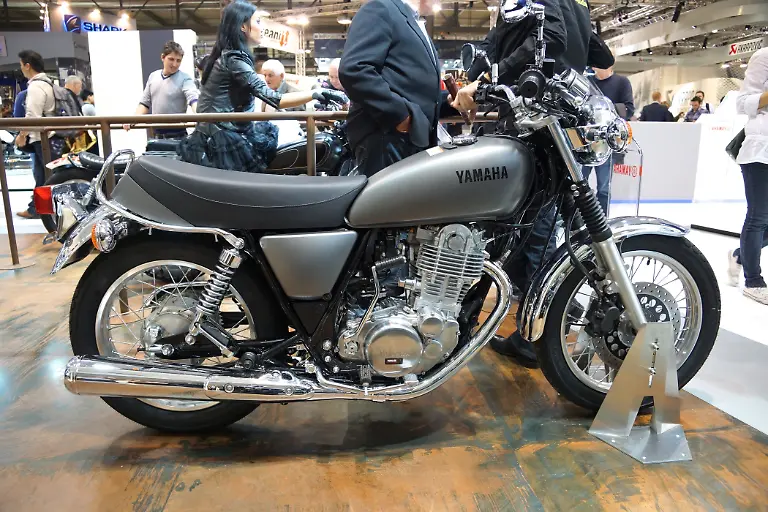 YamahaSR400-611