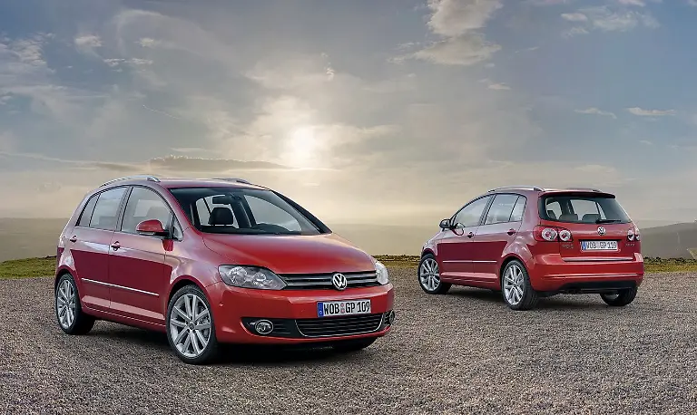 Volkswagen-Golf-Plus-2008-1600x900-005