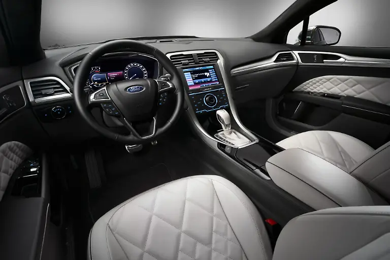 ford-mondeo-vignale3