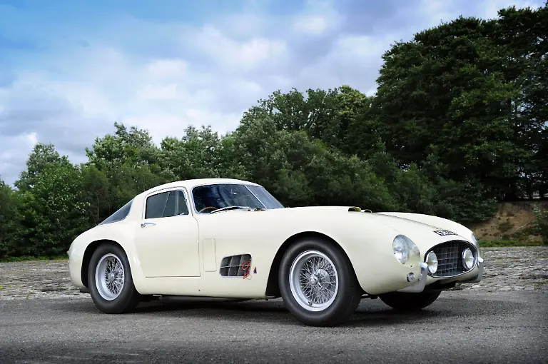 Platz-5-Ferrari-410S-Berlinetta-1955-Courtesy-of-RM-Auctions