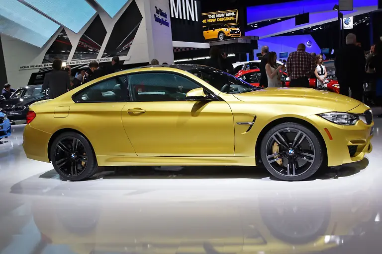 bmw-m4-14114-2