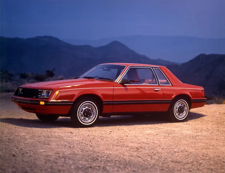 1980-Ford-Mustang-LX-coupe-1