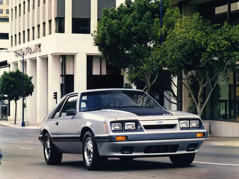 1986-Ford-MustangGT