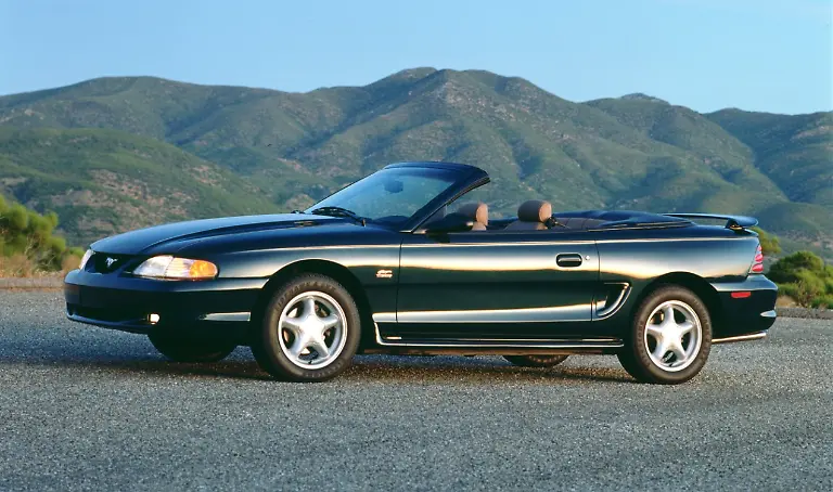 1994-Ford-Mustang-convertible