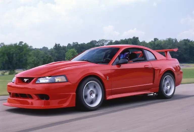 2000-Ford-SVT-Mustang-Cobra