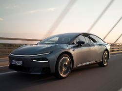 In Graz gebaute China-Limousine: XPeng P7+ lÀdt so schnell wie sonst keiner in dieser Klasse