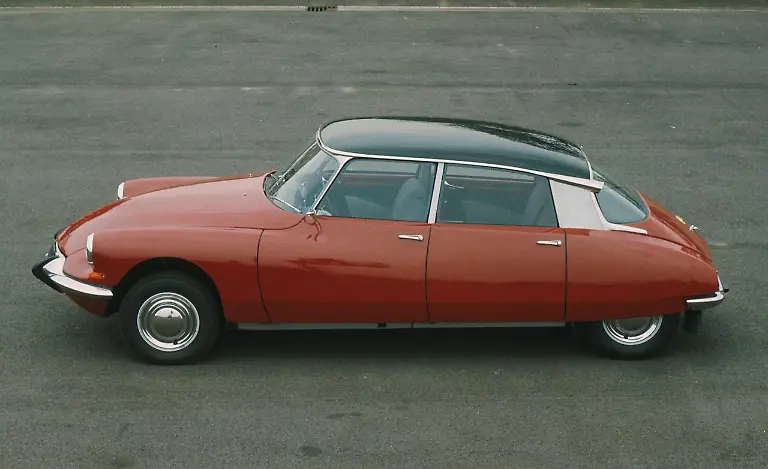 1966-citroen-ds-21-photo-338183-s-1280x782