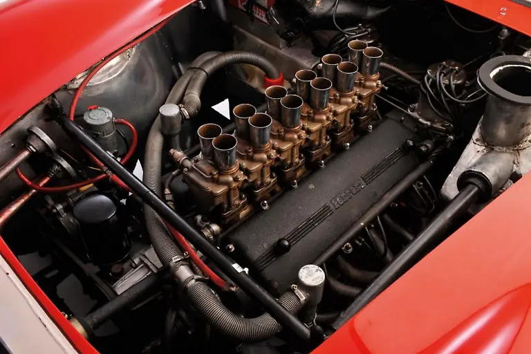 Ferrari-250-GTO-4