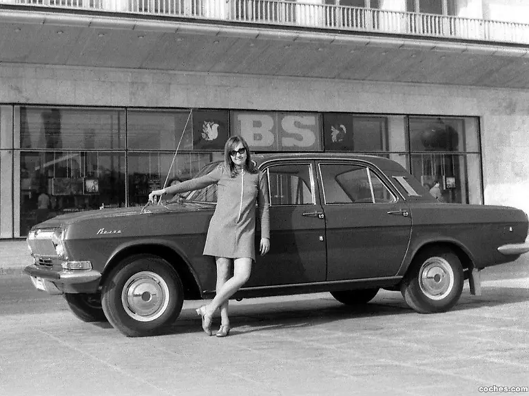 gaz-m24-volga-1968-84-r14