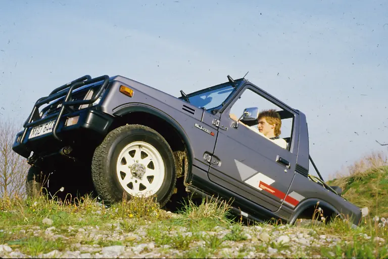 17SuzukiSJ413ab1985QuelleSuzuki
