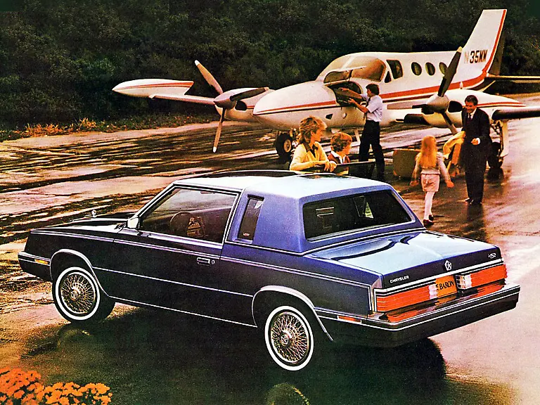 Chrysler-Le-Baron-Coupe-Coupe-1982
