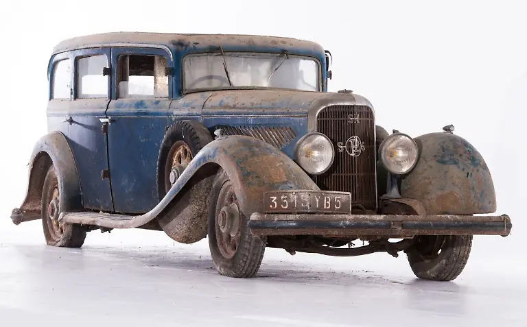 Panhard-Levassor-6CS-Type-X72-limousine