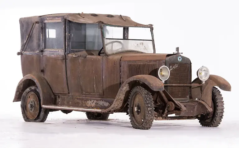 Berliet-VIGB-10-HP-Taxi-coupe-chauffeur-landaulet-1926-1927
